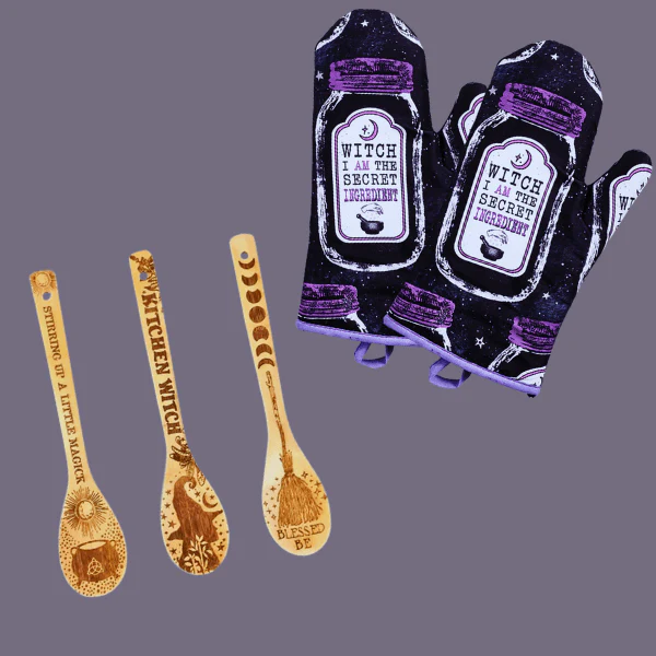 Kitchen Witch Oven Mitt Set - Image 21