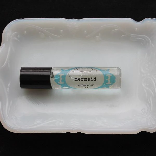 Mermaid Vegan Perfume Oil - Image 3
