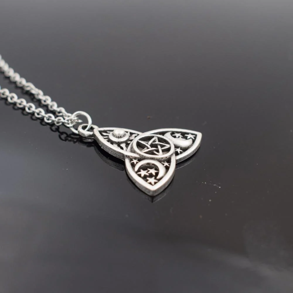Triple Moon Goddess Triquetra Necklace - Image 5